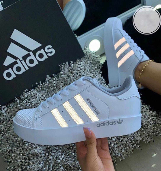 Zapatillas 'Leyenda Urbana' - Estilo Clásico de Concha